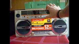 Unboxing Toshiba RT-95S Radio Cassette Boombox 80s