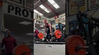 Joe Weller breaks deadlift record