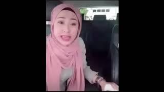 viral terbaru  janda hijab cantik kaya pengen wikwik di dalam mobil 