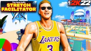 THE FIRST EVER STRETCH FACILITATOR BUILD IN NBA 2K22 New Rare Best Stretch Big Build