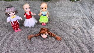 The floor is quicksand Elsa & Anna toddlers in quicksand