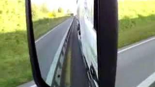 Scania V8 mit offener Klappe