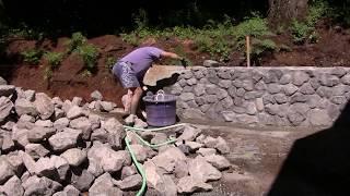 Building Stone Retaining Wall