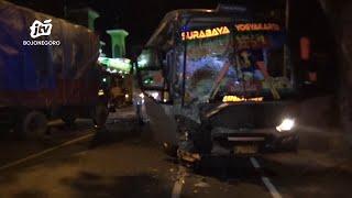 Gagal Nyalip Bus Sugeng Rahayu Tabrak Truk di Ngawi