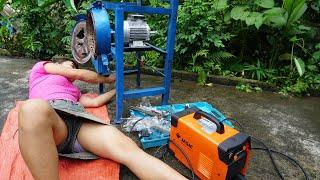 Female mechanic Restoration start to finish - Genius girl maintenance electric lawn mower engine