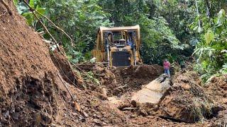 Terrible D6R XL Bulldozer Crashes Into Mountain Making Access Road