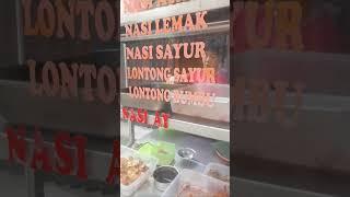 NASI AYAM lagi untuk makan siang...