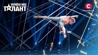 Cirque du Soleil balance master amazes with stunt complexity – Ukraines Got Talent 2021 – Episode 4