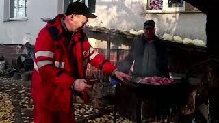 Ukrainian villages brace for winter with no power