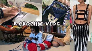 a crochet vlog    sewing lining in crochet bags & working on personal projects