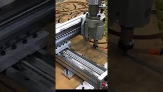 Groove milling with portable milling machine