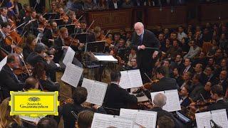 John Williams & Vienna Philharmonic – Williams Imperial March from “Star Wars”