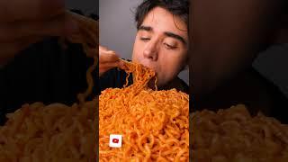 2x Spicy Samyang Fire Noodles Challenge 