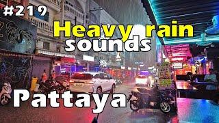 Heavy rain sounds  Thailand Pattaya  soi Chaiyapoon soi Pothole at rain time  폭우 소리