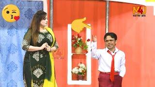 Vicky Kodu and Saira Mehar with Imran Shoki  full HD Stage Drama Jee Karda Imran  Comedy Clip 2020