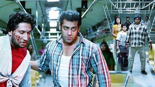 वांटेड सलमान खान ट्रेन फाइट  Wanted Salman Khan Train Fight Scene