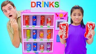 Annie and Sammy Pretend Play wGiant Soda Vending Machine For Kids