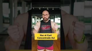 Haz el curl concentrado así