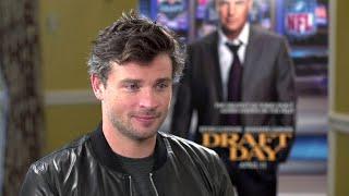 Tom Welling - Draft Day - This Chix Flix