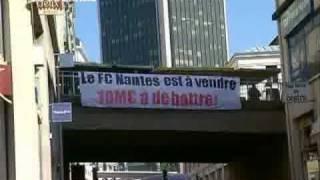 La Brigade Loire sort 79 banderoles pour la vente du FC Nantes reportage Nantes 7