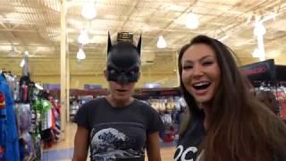 Halloween Costume Ideas 2018  Store Shopping  Valentina Lequeux