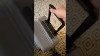 Monos suitcase broken