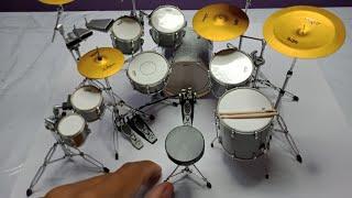 Miniature Drums set up   commission artwork 微型鼓