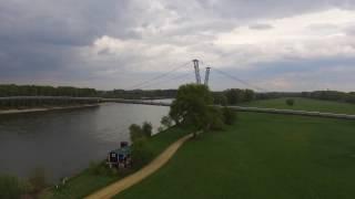 Drohnenflug beim Hafen Albern in Wien