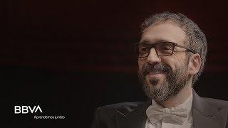 Por qué la música es tan importante en nuestra vida. José Manuel Zapata tenor.