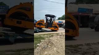 Road Roller এর টানা চেইন কিভাবে ছিড়ে গেল দেখুন #automobile