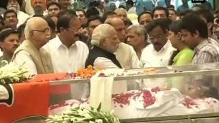 ANI- PM Modi pays tribute to late union minister Gopinath Munde