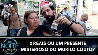 Murilo Couto distribui presente misterioso na rua  The Noite 191223