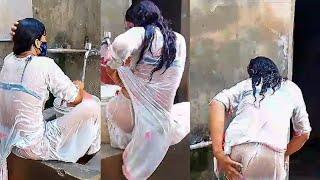 Desi Wife Vlog White Salwer l Hot Cleaning Vlog l Pakistani Hot Vlog