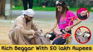 Beggar Dropping 50 Lakh Rupees  Prank in Pakistan