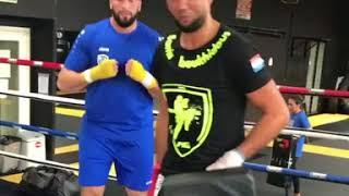 Jamal Ben Saddik lowkick training at Hemmersgym