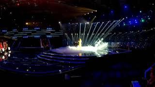 Experienţa Vodafone 360 Anastasia Budeșteanu cântă „Ne Me Quitte Pas”
