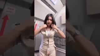 PRAMUGARI CANTIK SUPER AIR JET