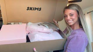 HUGE SKIMS VALENTINES HAUL AND TRY ON