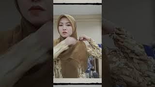 may Lee sitangtsu on jilbab Instagram  pas bulatan nya ada yg nonjol