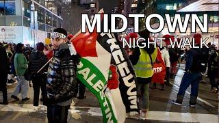 NEW YORK CITY Walking Tour 4K - MIDTOWN NIGHT WALK ... and a Pro-Palestinian protest