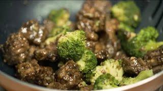 DANI COOKS BEEF WITH BROCCOLI