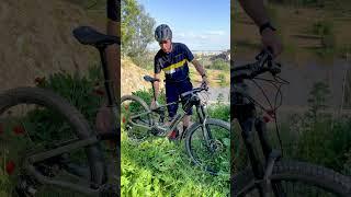 BICICLETA ESPAÑOLA TRAILENDURO BERRIA CAYMAN A PRUEBA ¡Sorpresas inesperadas