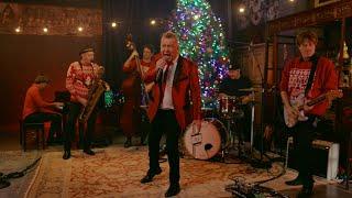 Jimmy Barnes - Rockin Around The Christmas Tree Official Live Video