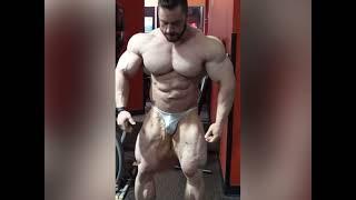 OMG SO HUGE #biceps #arms #legs #bulge #bodybuilding #posing #flex #flexing #worship #trunks #body