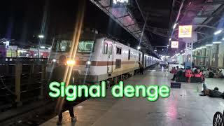 12442 Bilaspur Rajdhani   at #bhopal #railwaystation #youtube #shorts #video