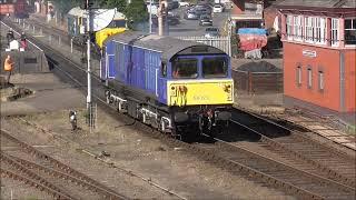 58023 arrives at Kidderminster 140924