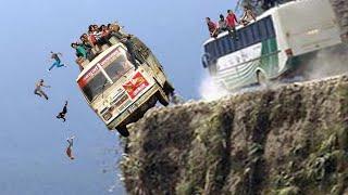 Dangerous Idiots Truck Bus & Heavy Equipment Fails Driving - Extreme Truck Total Idiots at Work