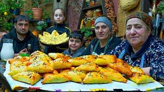 FAMILY LIFE IN THE VILLAGE  GRANDMA NAILA IS COOKING STUNNED ROLLS WITH MEAT AND WALNUTS