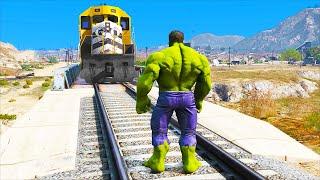 GTA 5 - HULK VS TRAIN