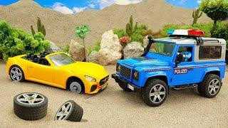 Police Car rescues Sport Car in Accident - Fun Car Toy Stories